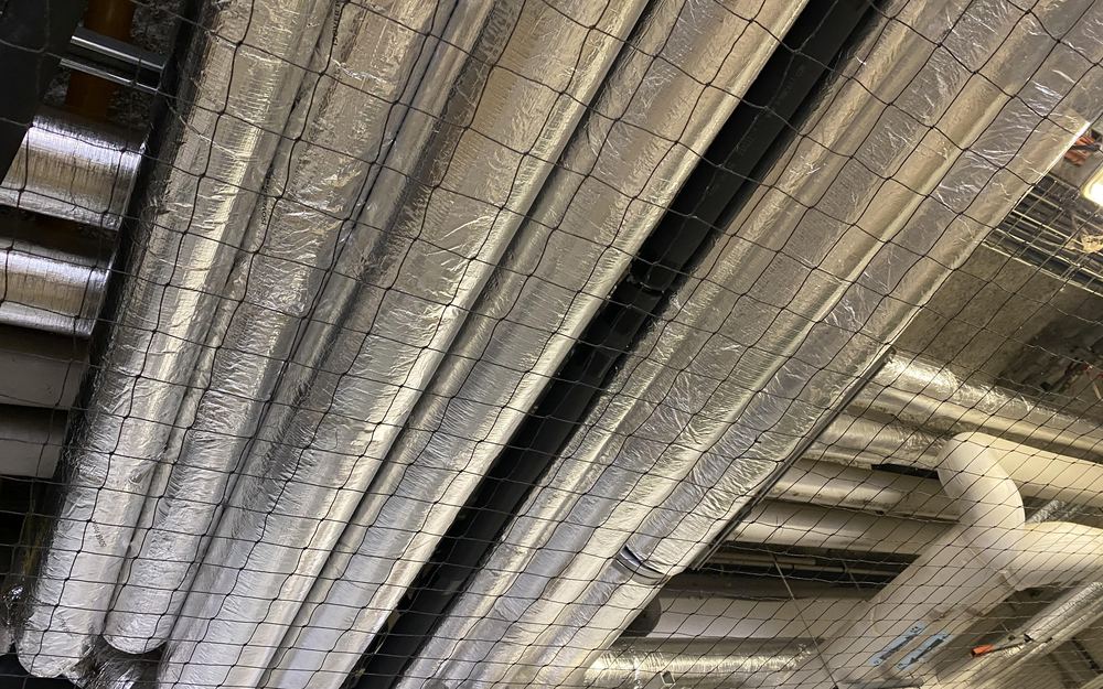 Réseau hydraulique calorifugé en chaufferie collective